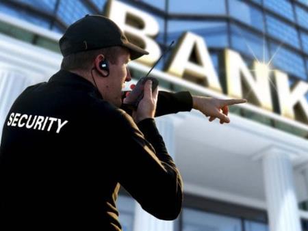 Bộ đàm nào phù hợp cho đội kỹ thuật và bảo trì tòa nhà?